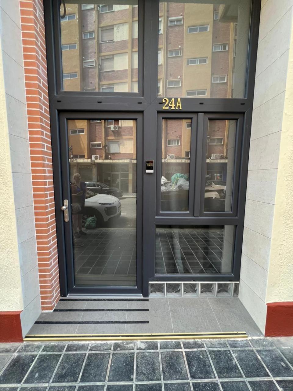 瓦伦西亚Carcaixent 24公寓式酒店 外观 照片